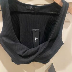 Lulu's Elegant Black Ribbed Crop Top